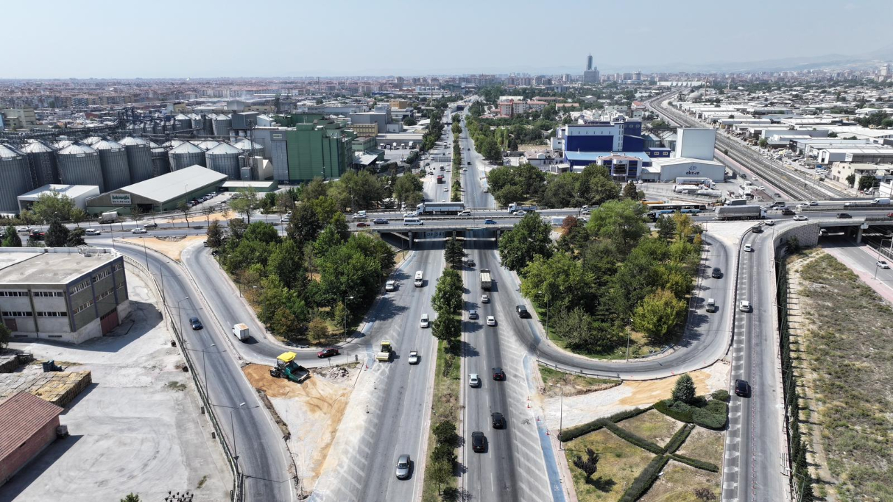 Marangozlar Köprülü kavşak bakıma alınıyor