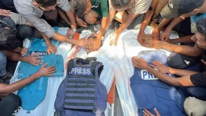 İsrail yine gazetecileri hedef aldı