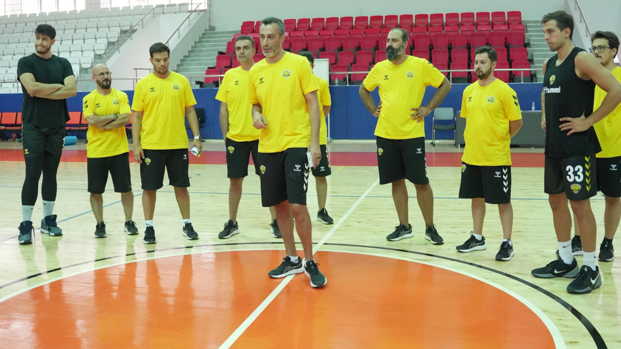 Büyükşehir basket'ten yoğun hazırlık programı