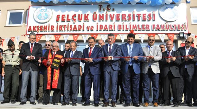 Akşehir’e Yeni Fakülte Binası