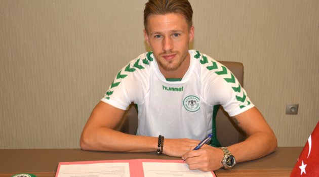 Barry Douglas ile 3,5 yıllık sözleşme imzaladı