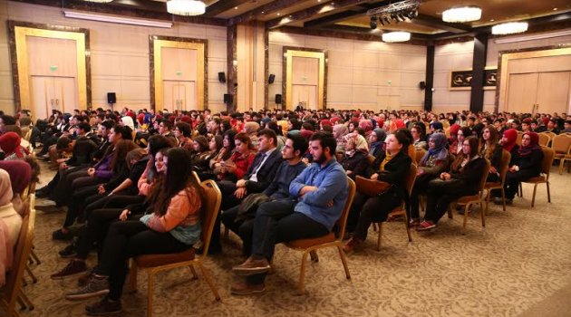 Çocuklar duyduğunu değil, gördüğünü yapar