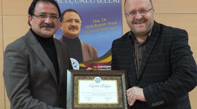 Doç. Dr. Avşar: Mezar taşları tapu senetleridir