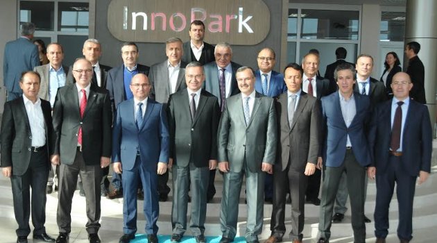 Innopark Konya TGB’de kurucu ortaklar imzaları attı