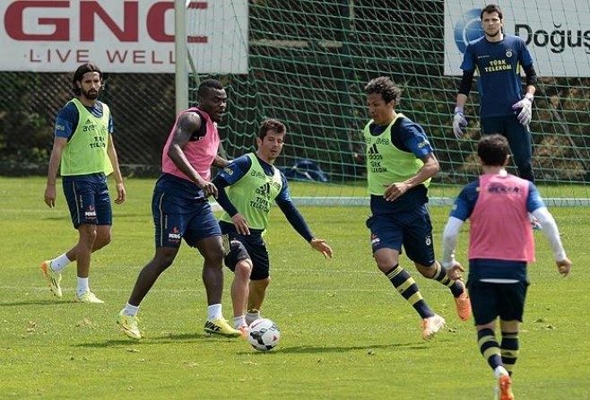 Kadın ve çocuk taraftarlara