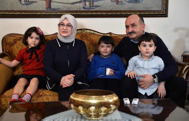 Müezzinoğlu, 40 yıllık aşk hikayesini paylaştı