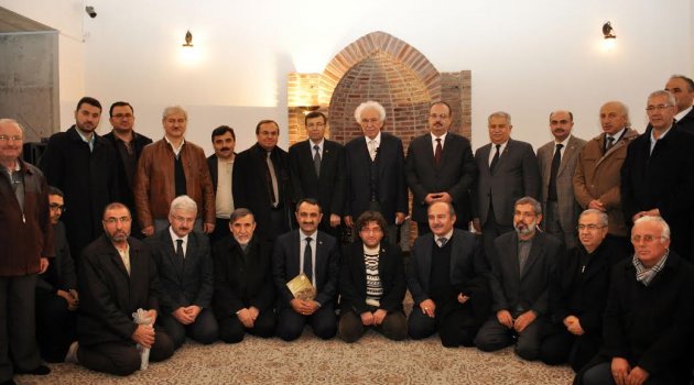 Prof. Dr. Mahmut Kaya İnce Minare de Konferans Verdi