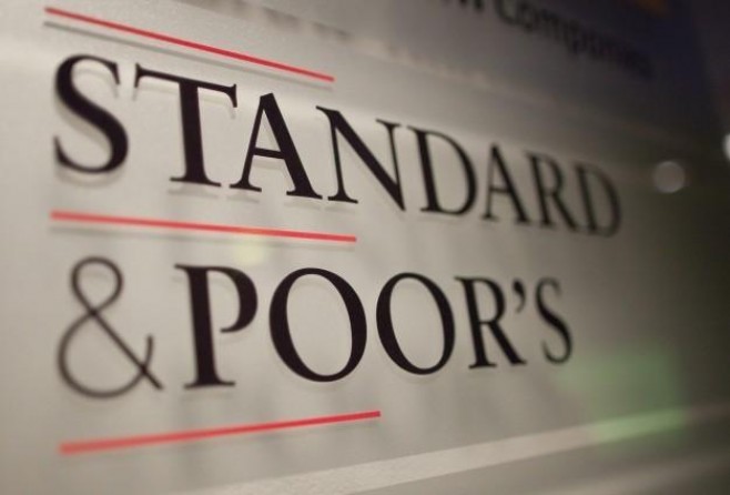S&amp;P Rusya'nın kredi notunu düşürdü