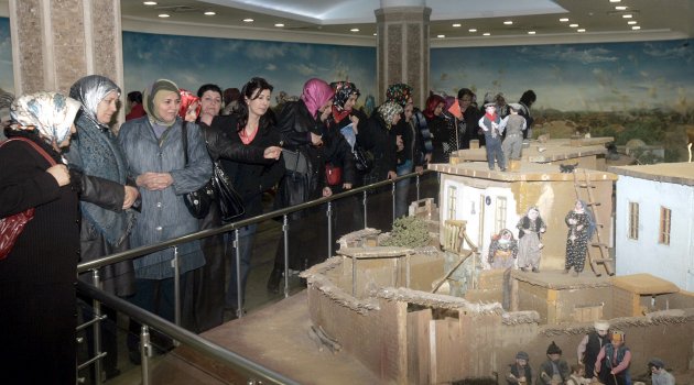 Şehitler Abidesi’ni  565 bin kişi ziyaret etti