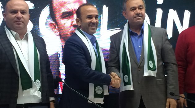 Şifo Mehmet 1.5 yıllığına imza attı