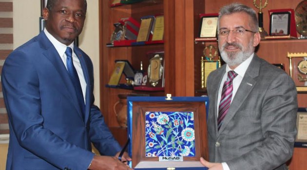 Şimşek: Gabon ile işbirliği köprüsü kurmalıyız
