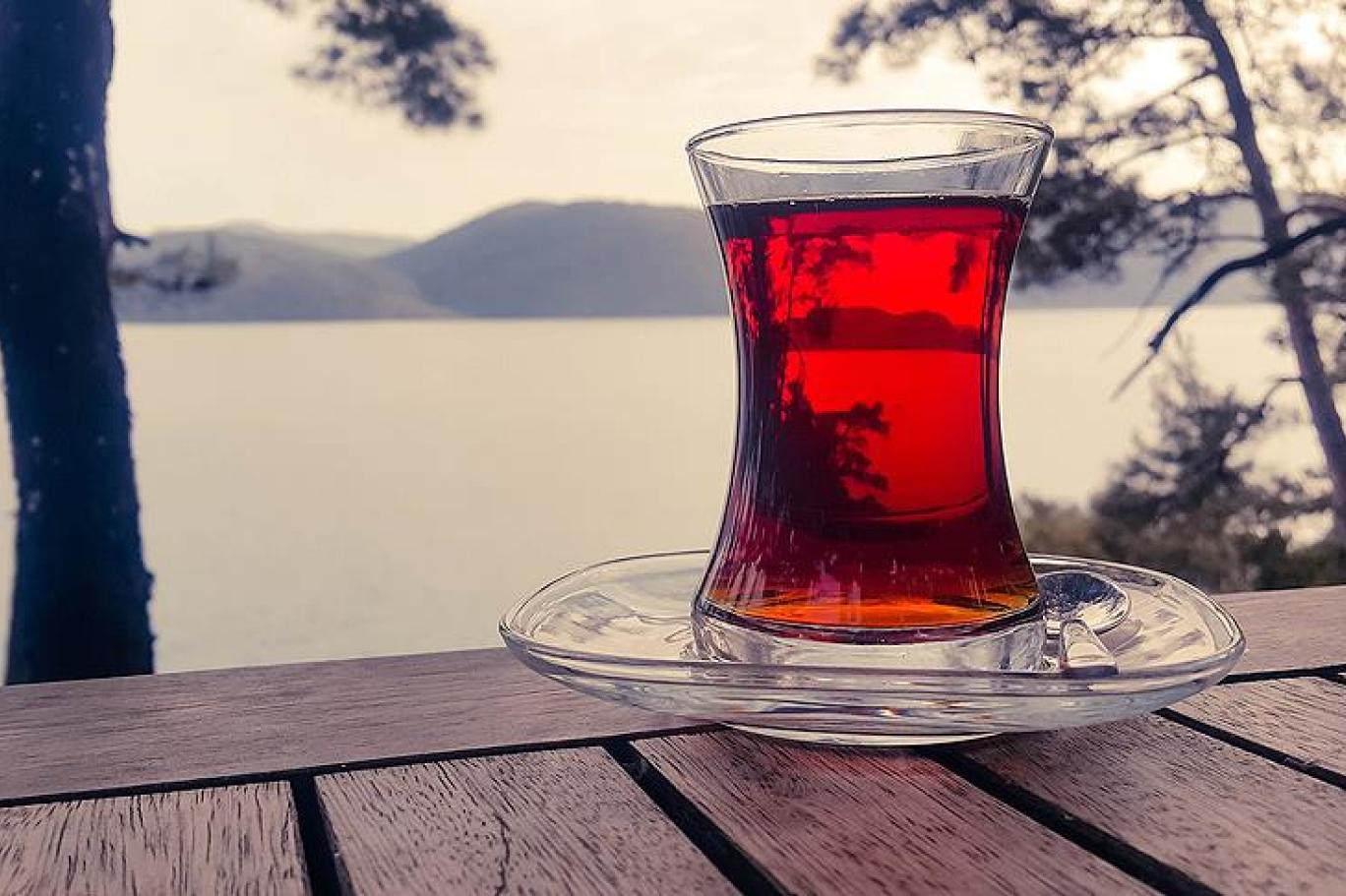 Bir bardak çay!