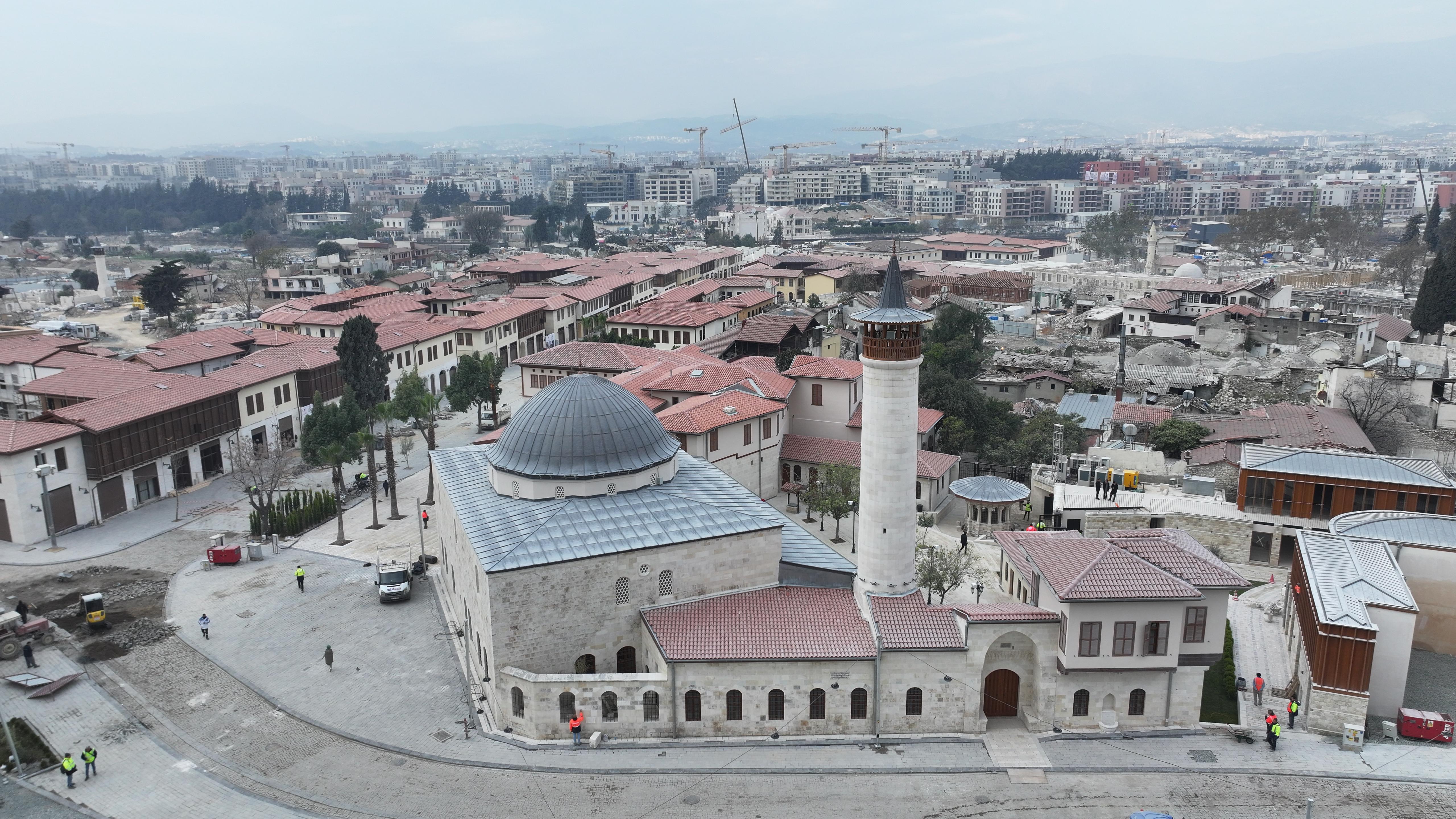 Habibi-i Neccar Camii ayağa kalktı