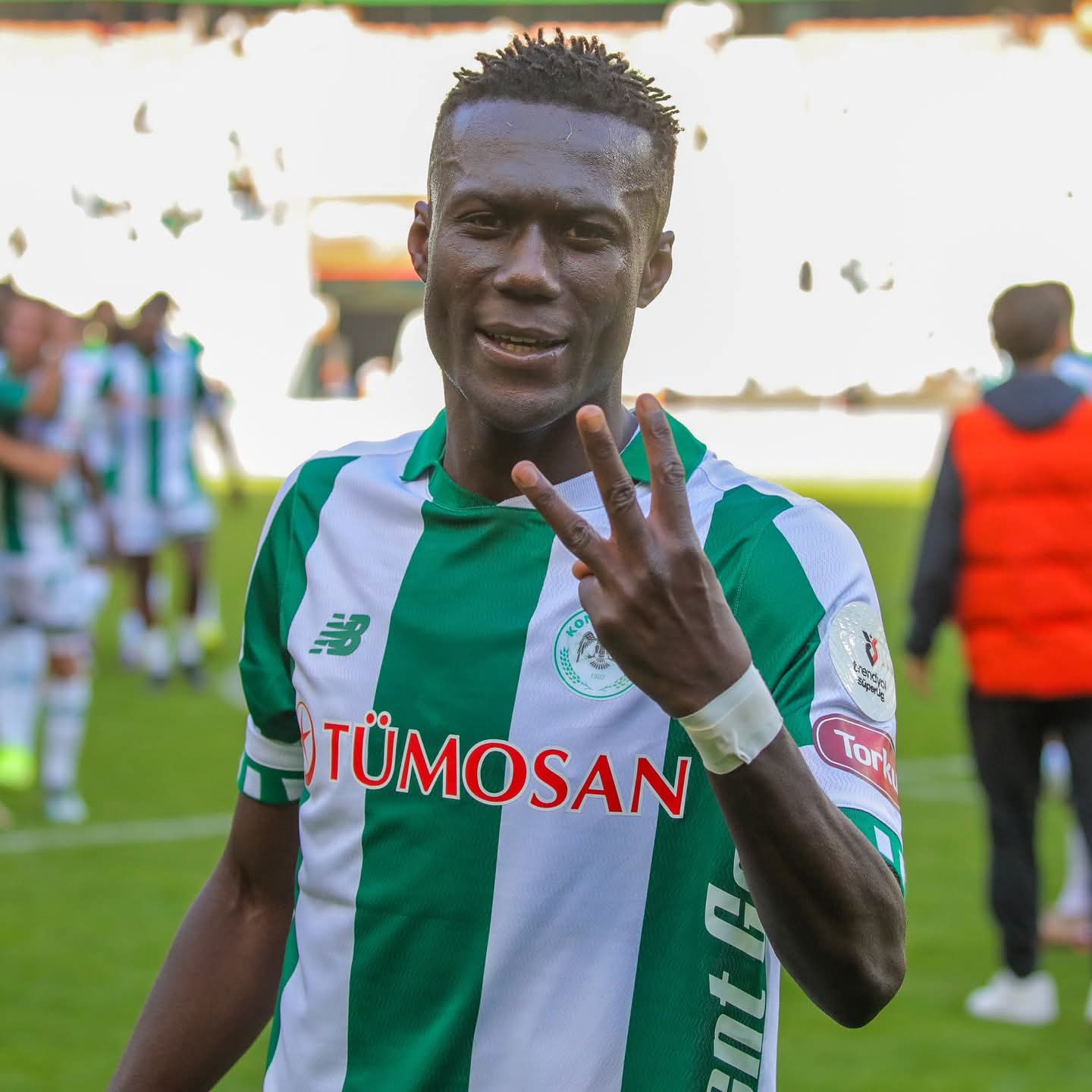 Futbolumdaki operasyonlar adil olmalı!