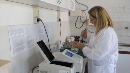 Adana Büyükşehir'den üreticiye analiz hizmeti