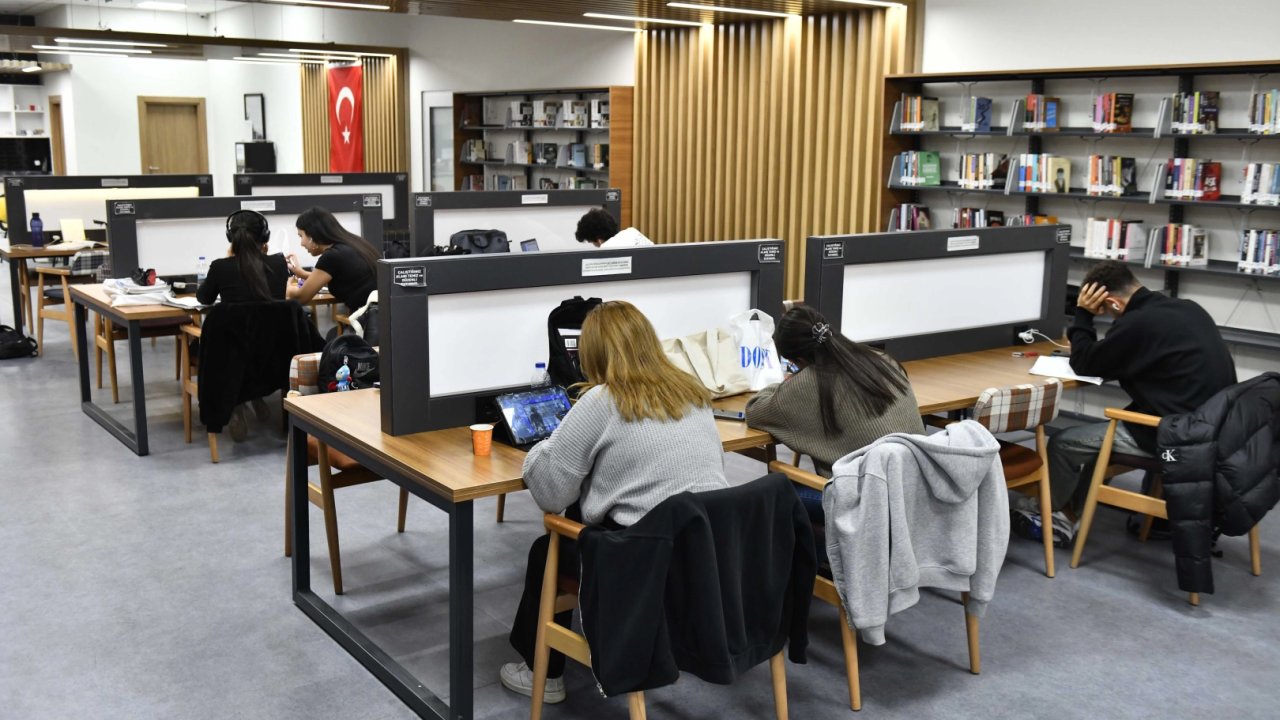 Ankara’da çalışma istasyonları 80 bin öğrenciyi ağırladı