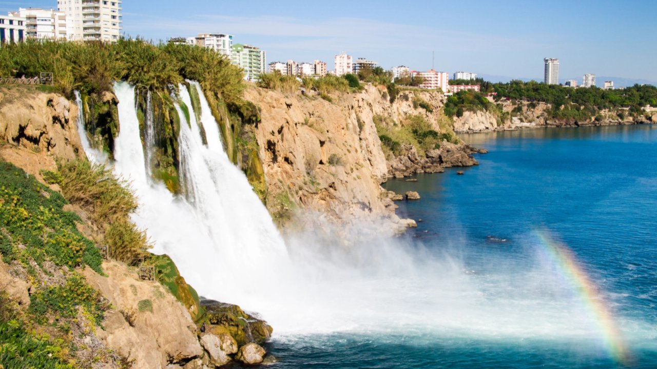 Antalya’da deniz ekosistemi için Yapay Resif Projesi