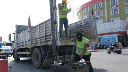 Antalya’da yağmur suyu hatları temizleniyor