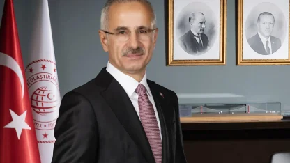 Bakan Uraloğlu Alanya’da gazetecilerle buluşacak, Gazipaşa Marina’yı açacak