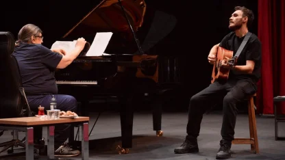 Balıkesir'de oyuncu adayları sahnede ter döktü