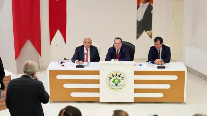 Başkan Dutlulu Sarıgöl’de Halkla Buluştu: