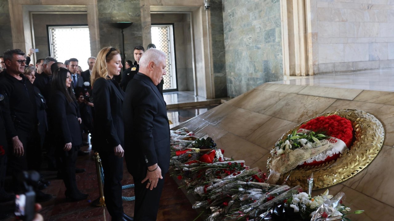 Bursa Büyükşehir Ata&#039;sının huzurunda