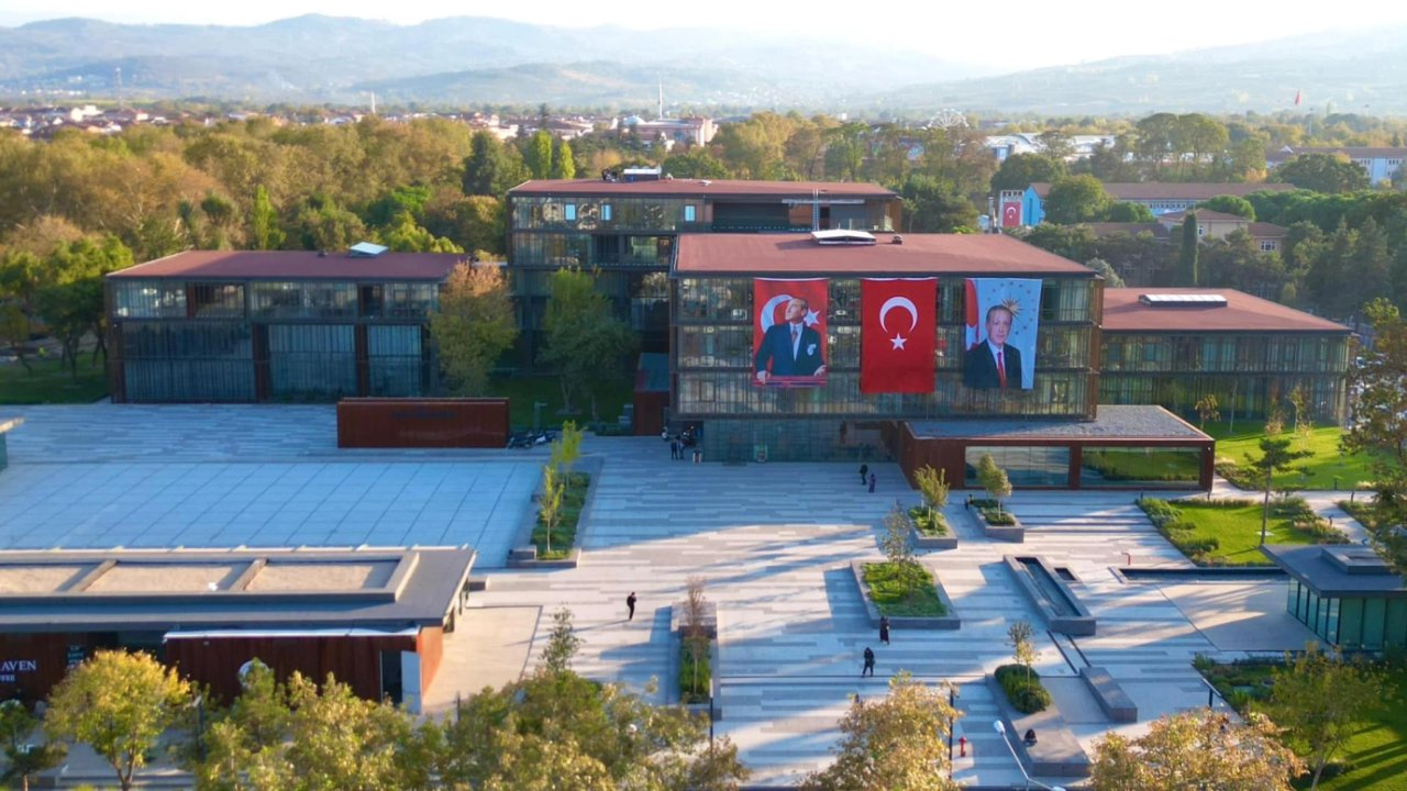 Bursa İnegöl&#039;e Teknoloji Kaptanları Ödüllerinde çifte başarı