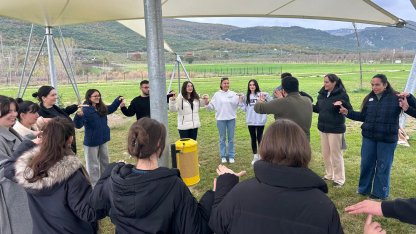 Bursa Nilüfer'de gençler iklim krizini doğada ele aldı