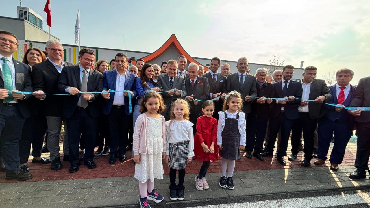 Bursa Nilüfer’de Kerem Özdilek Kreş ve Gündüz Bakımevi açıldı