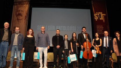 Bursa Nilüfer’de şiir eleştirisinin prestij ödülleri sahiplerini buldu