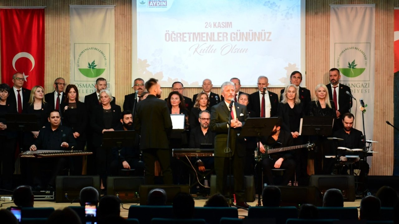 Bursa Osmangazi&#039;de eğitimcilere anlamlı kutlama