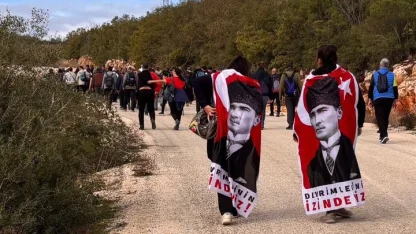 Bursa'da Nilüferliler, Mysia Yolları'nda Ata'yı andı