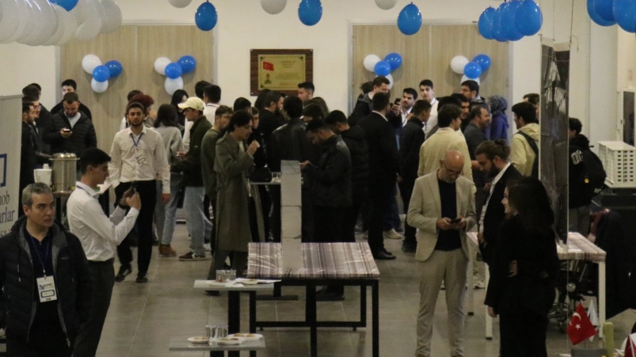 BUÜ’de “3. Sektörle Buluşma” etkinliği gerçekleştirildi