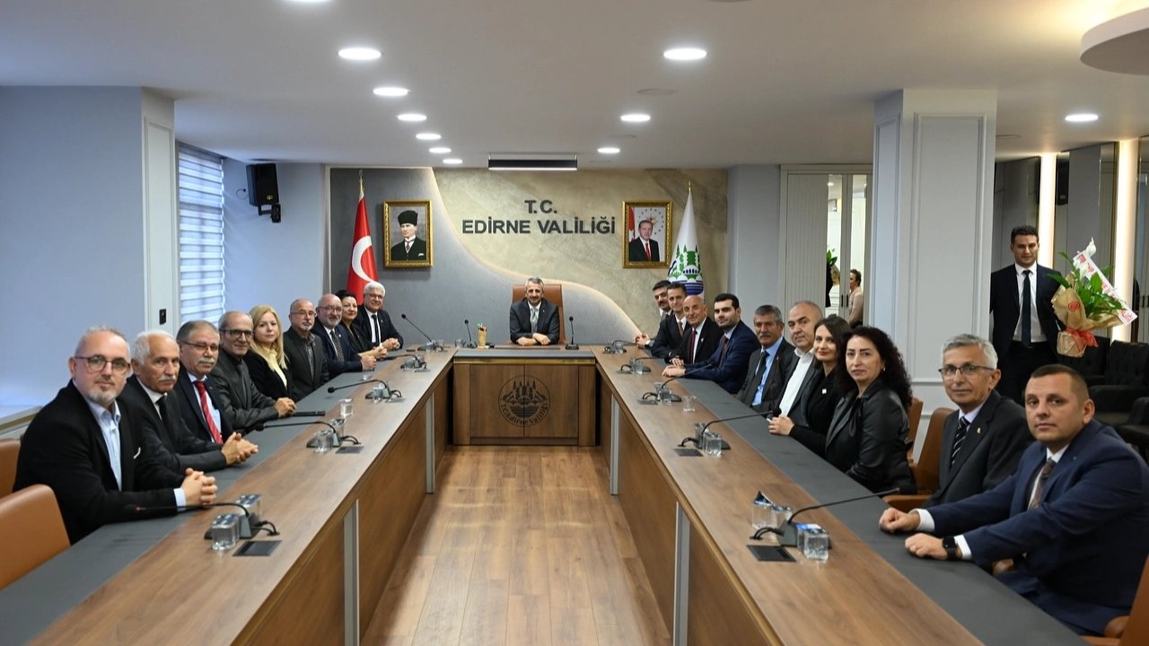 CHP il yönetiminden Edirne Valisi Sezer’e ziyaret