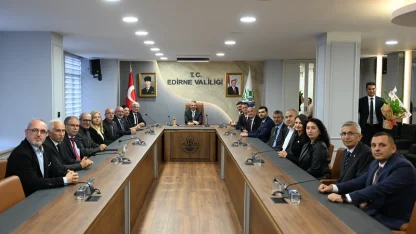CHP il yönetiminden Edirne Valisi Sezer’e ziyaret