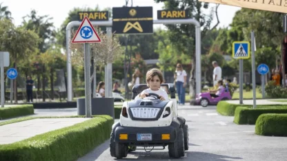 Çocuklar Trafik Parkı'na akın etti