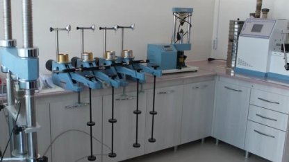 Deprem hasarlı illere ek laboratuvar izni... Yapı Malzemeleri ve Zemin Laboratuvarları Yönetmeliği'nde kapsamlı değişiklik