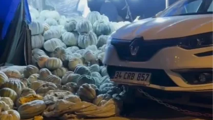 Düzce'de kaza! Kabak tezgahı yerle bir oldu... Gitti kabaklar!