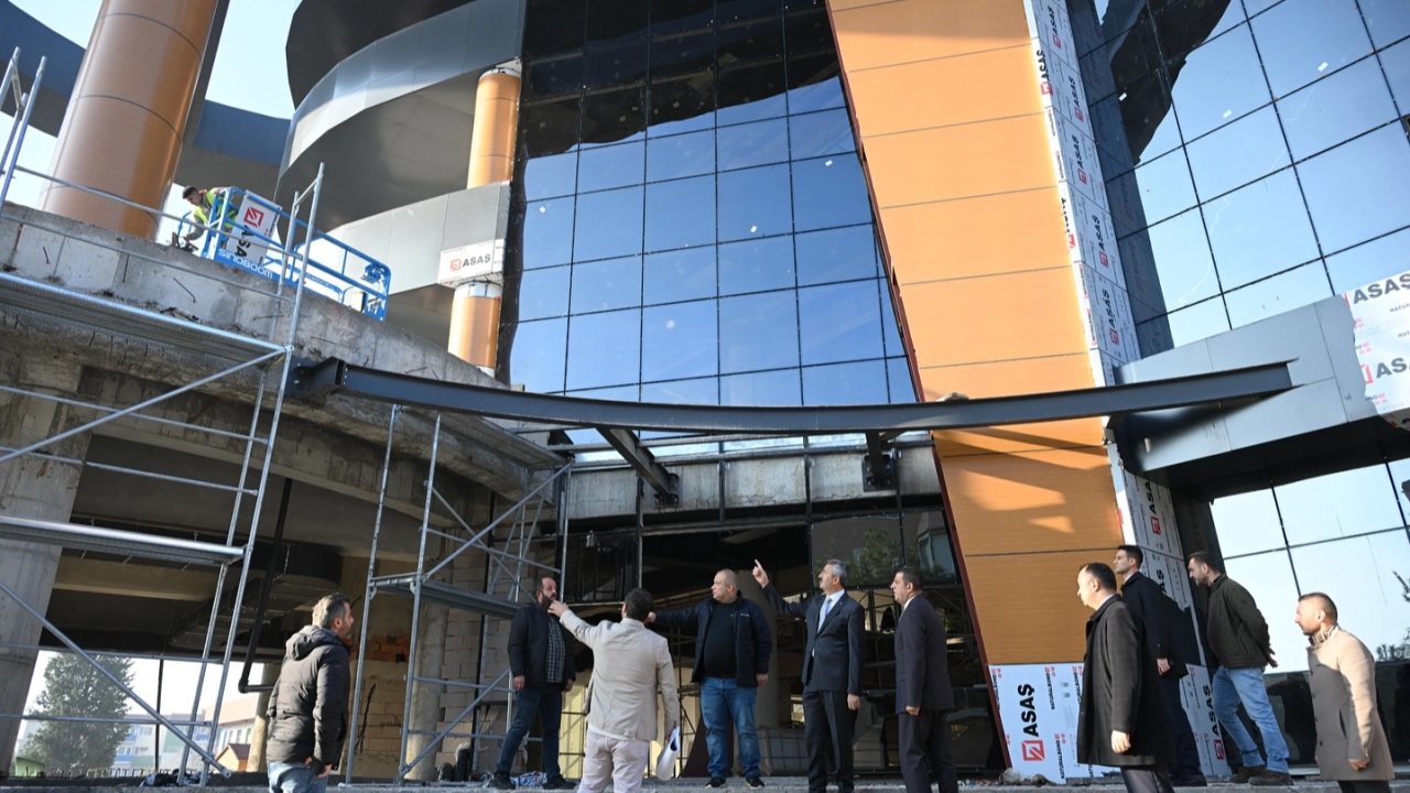 Edirne’de 200 bin kitaplık &#039;Halk Kütüphanesi&#039; tamamlanıyor