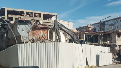 Edirne'de Ali Paşa Çarşısı’nda yıkım çalışmaları başladı