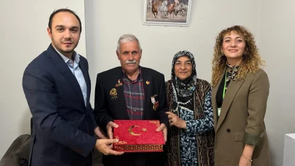 Gebze'de Kıbrıs Gazilerine minnet ziyareti