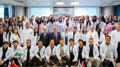 Geleceğin hekimleri Konya'da beyaz önlükleri giydi