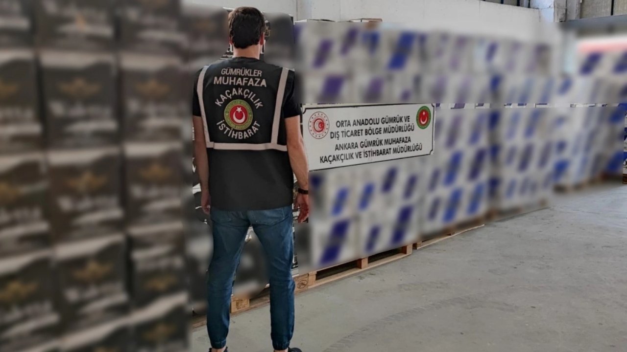 Gümrük ekipleri 51 milyon makaron ele geçirdi!