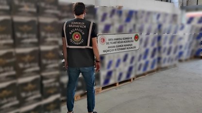 Gümrük ekipleri 51 milyon makaron ele geçirdi!