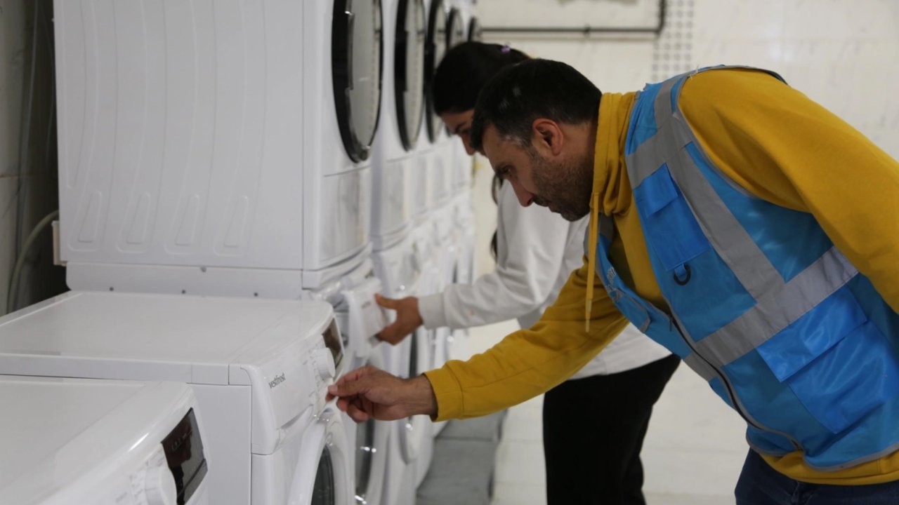 Hızır Van ihtiyaç sahiplerinin yanında