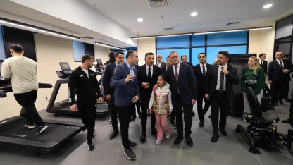 İstanbul Büyükşehir'den yeni gençlik adımı.... Yurt binası artık gençlik üssü