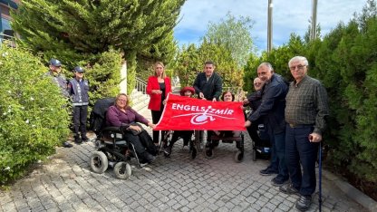 İzmir Büyükşehir’den bir “Kırmızı Bayrak” da Çeşme Belediyesi'ne