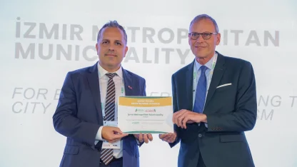 İzmir Büyükşehir'e 'öncü kuruluş' ödülü