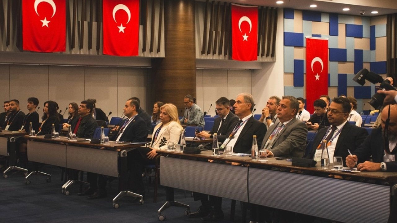 İzmir, deri sektörünü uluslararası ağırladı