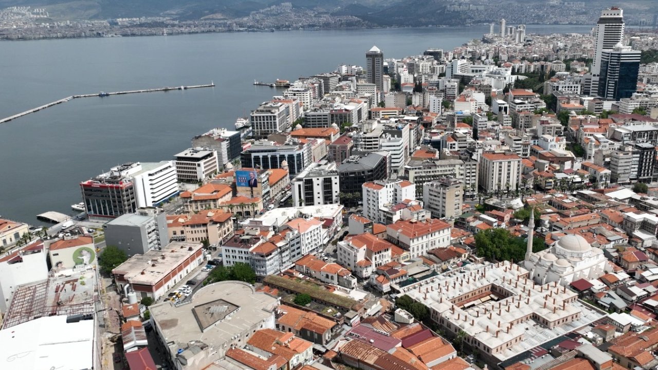 İzmir Tarihi Liman Kenti UNESCO’da kalıcı liste yolunda... Dosya 2026’da sunulacak, gözler 2028&#039;de